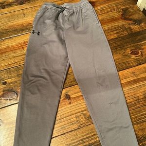 UA YL joggers